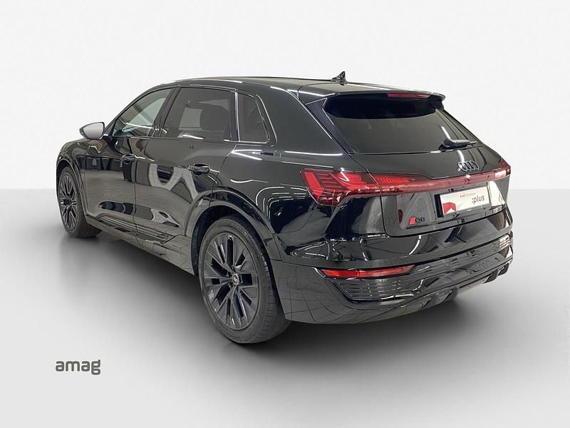 Gebraucht Audi Q8 e-tron Black Edition 300 kW (408 PS) 2023 Noir mythe métallisé SUV