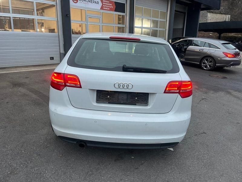 Gebraucht Audi A3 Attraction 105 PS (77 kW) 2009 Limousine