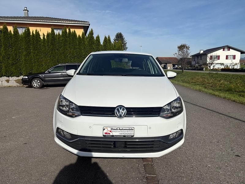Gebraucht VW Polo LOUNGE 90 PS (66 kW) 2016