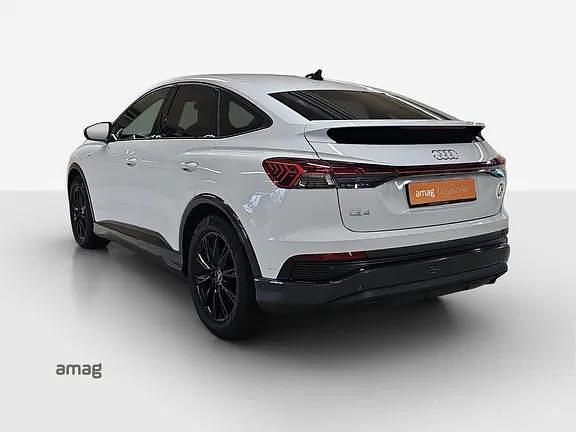 Gebraucht Audi Q4 e-tron Ambiente 150 kW (204 PS) 2023 Gletscherweiss metallic SUV
