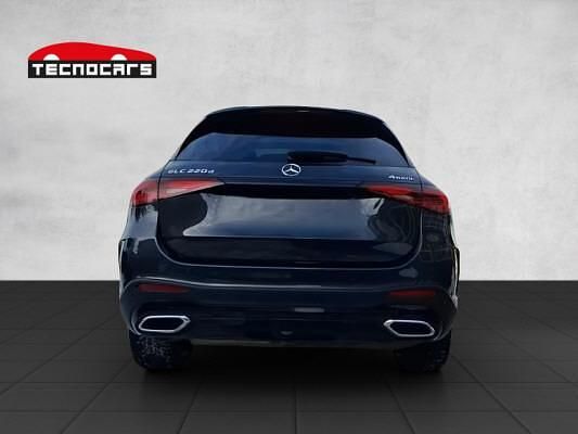 Gebraucht Mercedes GLC220 AMG 197 PS (144 kW) 2025 Grau SUV