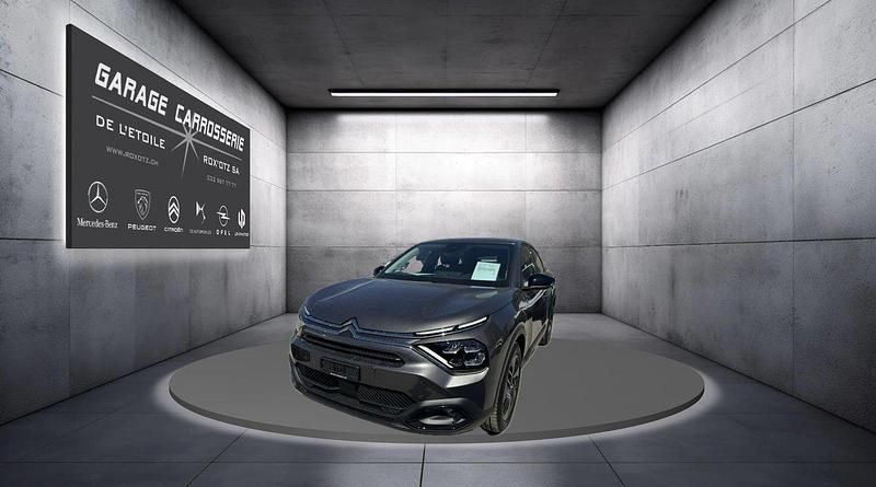 Neu Citroën e-C4 114 kW (156 PS) 2025 Grau Limousine