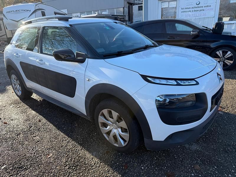 Gebraucht Citroën C4 Cactus Shine 82 PS (60 kW) 2017 Kleinwagen