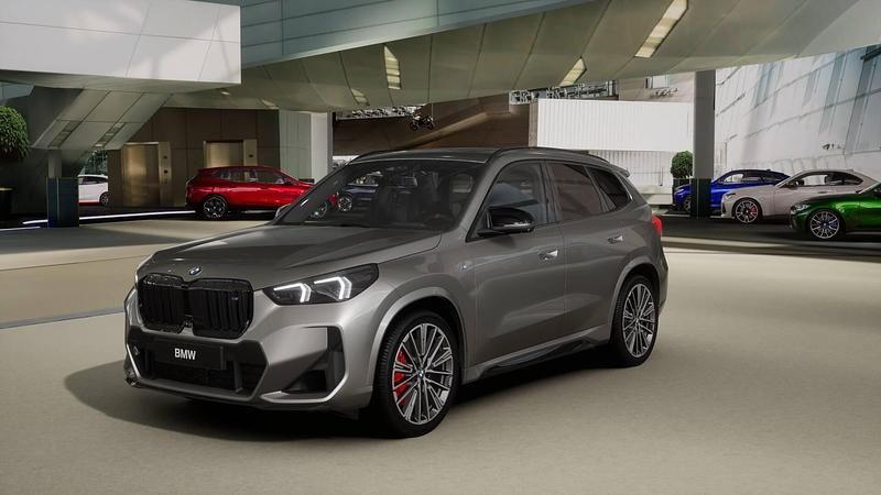 Silber Neu 2025 BMW X1 Luxury Line SUV | CHF 85’000 (Teuer) - Bild 1/4