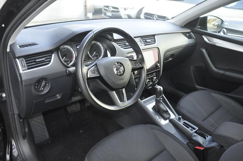 Gebraucht Skoda Octavia Ambition 184 PS (135 kW) 2020 Kombi