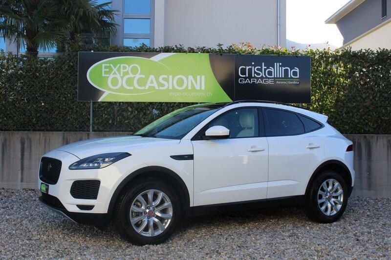 Weiss Gebraucht 2019 Jaguar E-Pace SE SUV | CHF 27’900 - Bild 1/4