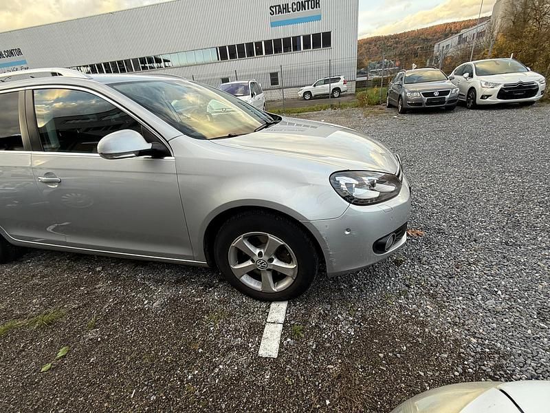 Gebraucht VW Golf VI 122 PS (89 kW) 2011 Kleinwagen