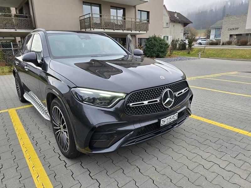 Gebraucht 2024 Mercedes GLC220 | CHF 57’000 - Bild 1/4