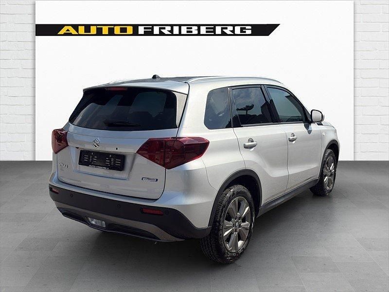 Gebraucht Suzuki Vitara 129 PS (94 kW) 2024 SUV