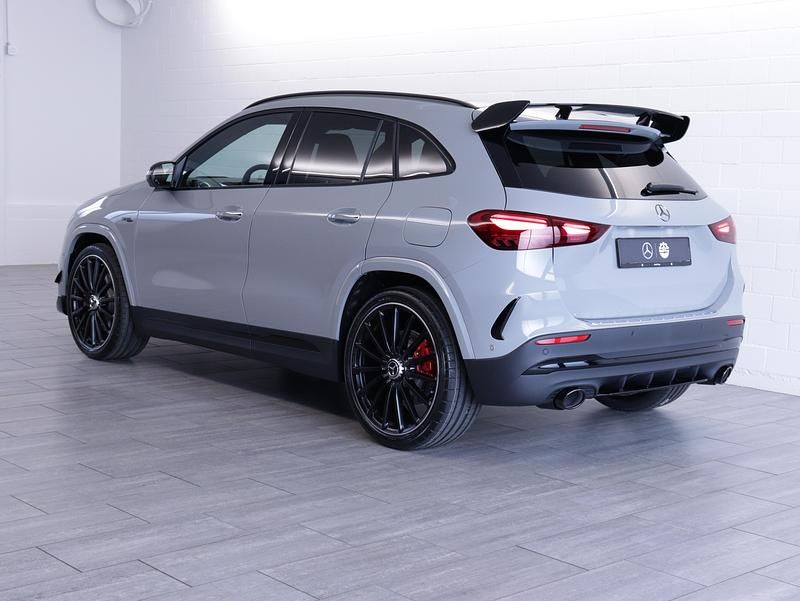 Neu Mercedes GLA35 AMG AMG 320 PS (235 kW) 2025 SUV