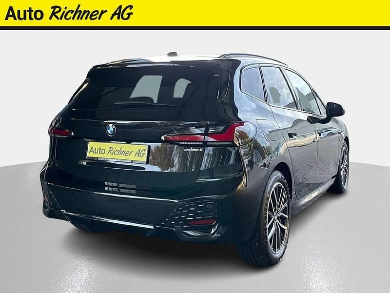 Gebraucht BMW 218 Active Tourer 150 PS (110 kW) 2023 Van / Kleinbus