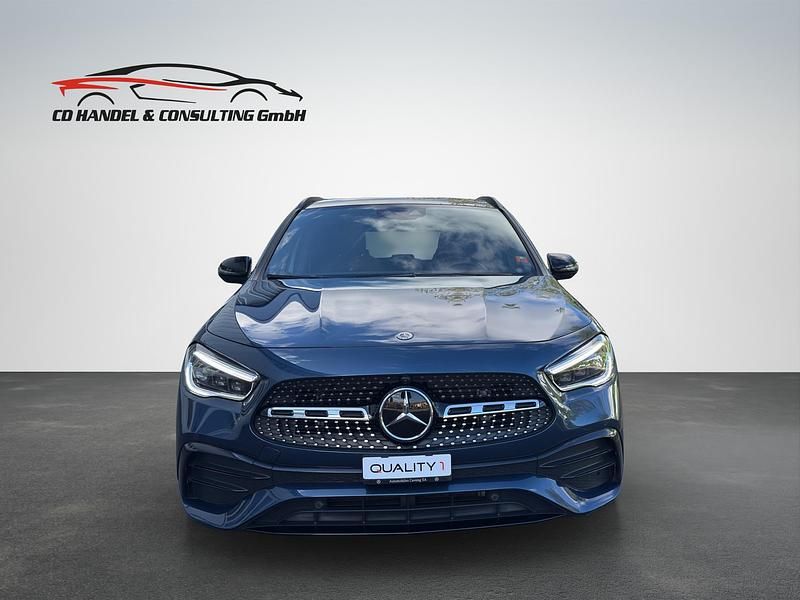 Gebraucht Mercedes GLA250 AMG line 224 PS (164 kW) 2022 SUV