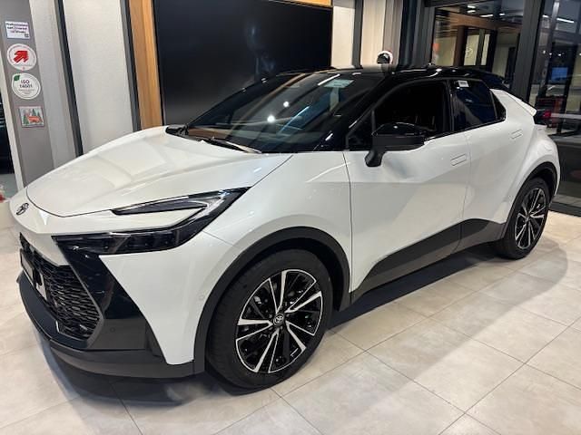 Weiss Neu 2025 Toyota C-HR Style SUV | CHF 49’630 (Etwas zu teuer) - Bild 1/4