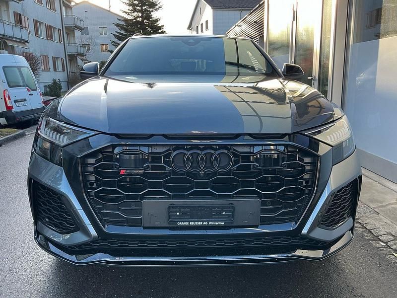 Gebraucht Audi RS Q8 Basis 600 PS (441 kW) 2024 Grau SUV
