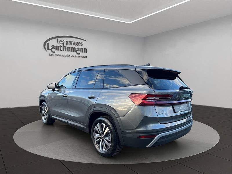 Neu Skoda Kodiaq Dynamic 204 PS (150 kW) 2026 Grau SUV