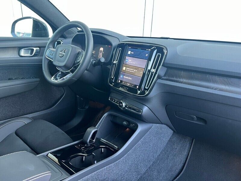 Gebraucht Volvo EC40 Plus 300 kW (408 PS) 2024 SUV