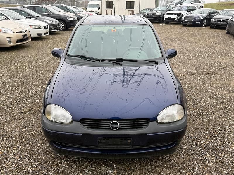 Gebraucht Opel Corsa 90 PS (66 kW) 1998 Kleinwagen