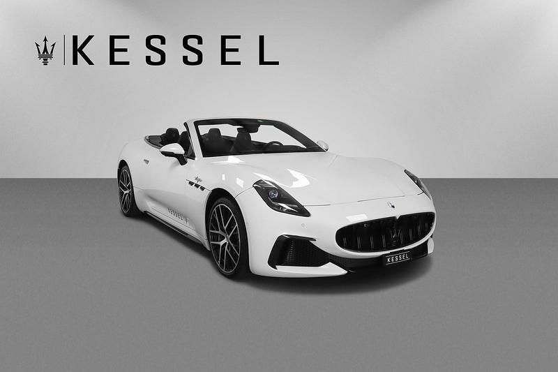 Weiss Gebraucht 2024 Maserati GranCabrio Cabrio | CHF 199’000 - Bild 1/4