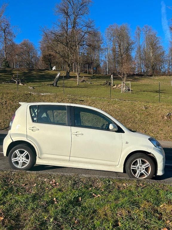 Gebraucht 2012 Daihatsu Sirion Kleinwagen | CHF 5’000 (Superpreis) - Bild 1/4