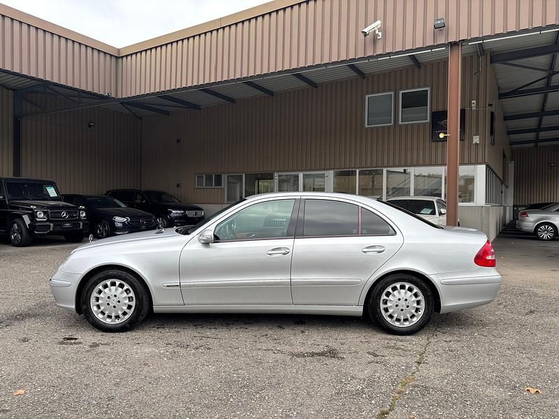 Gebraucht Mercedes E240 177 PS (130 kW) 2004