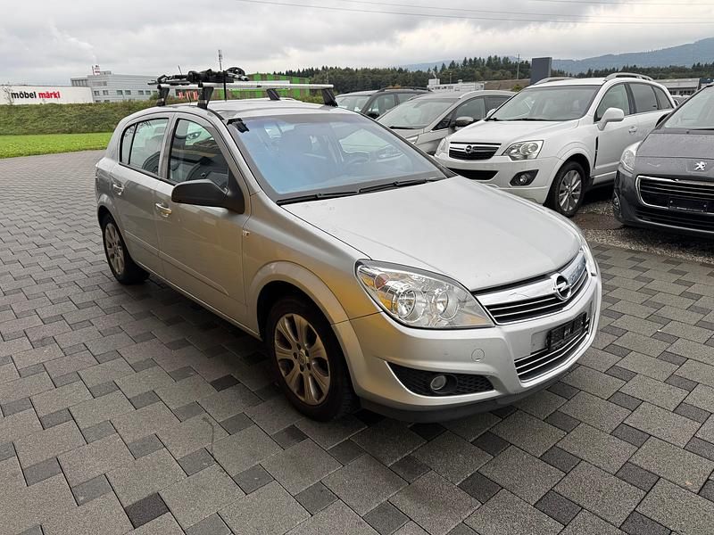 Gebraucht Opel Astra 140 PS (102 kW) 2008