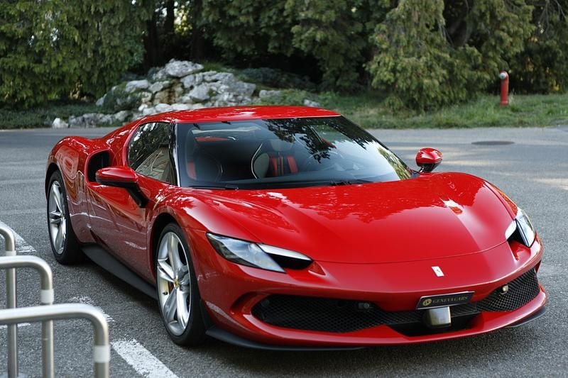 Gebraucht Ferrari 296 830 PS (610 kW) 2024 Coupé