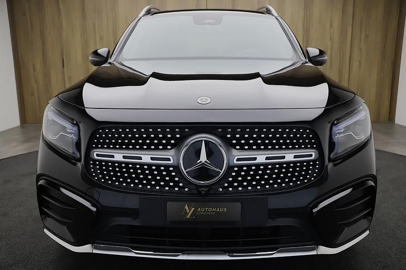 Gebraucht Mercedes GLB220 AMG Line Premium 190 PS (139 kW) 2024 SUV