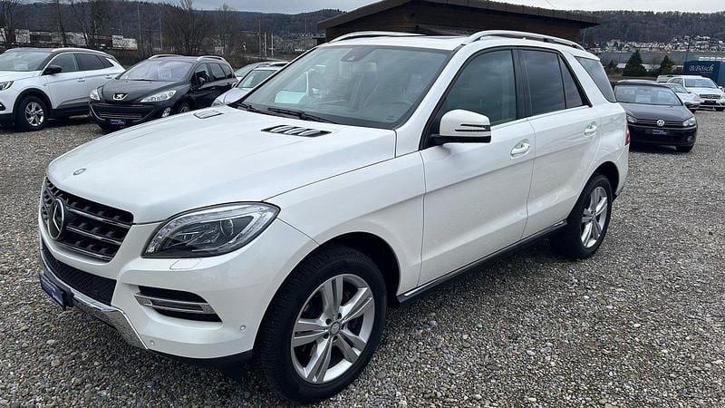 Gebraucht Mercedes ML350 Executive 258 PS (189 kW) 2014 SUV