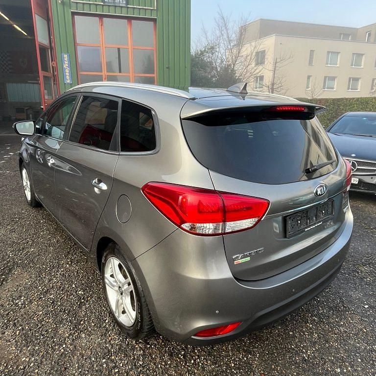 Gebraucht Kia Carens 141 PS (103 kW) 2018 Van / Kleinbus