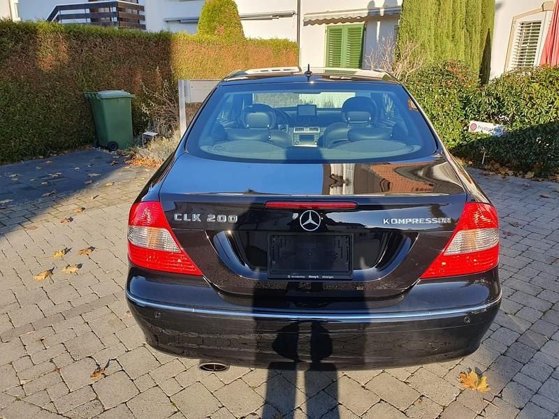 Gebraucht Mercedes CLK200 Avantgarde 184 PS (135 kW) 2008