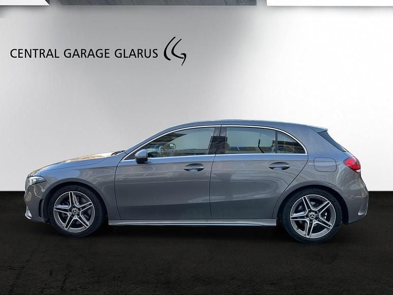 Gebraucht Mercedes A250 AMG line 224 PS (164 kW) 2021 Limousine