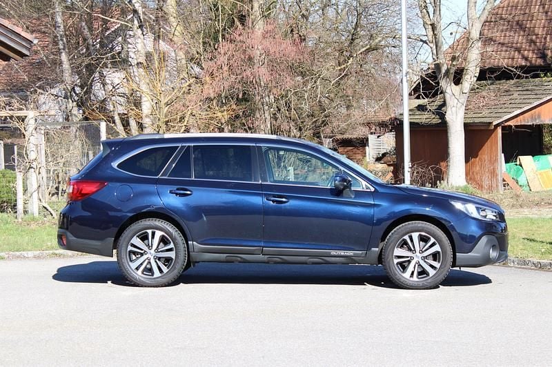 Gebraucht Subaru Outback 175 PS (128 kW) 2018 Kombi