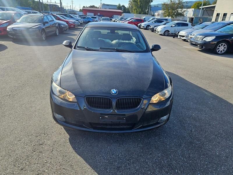 Gebraucht BMW 320 170 PS (125 kW) 2009 Coupé