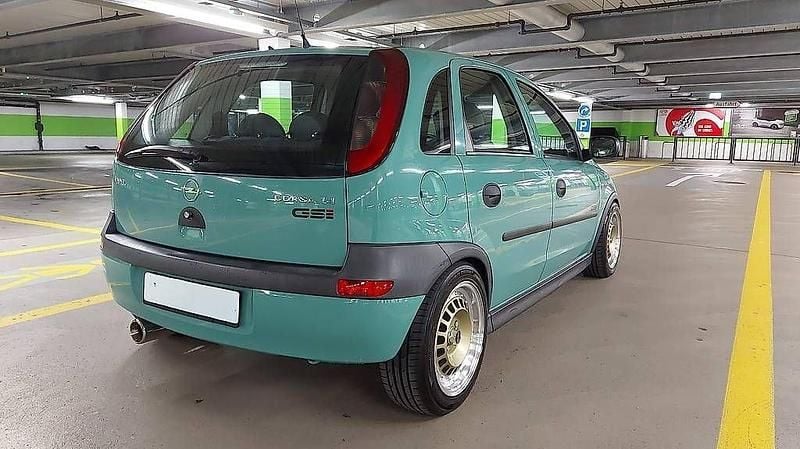 Gebraucht Opel Corsa Comfort 90 PS (66 kW) 2002