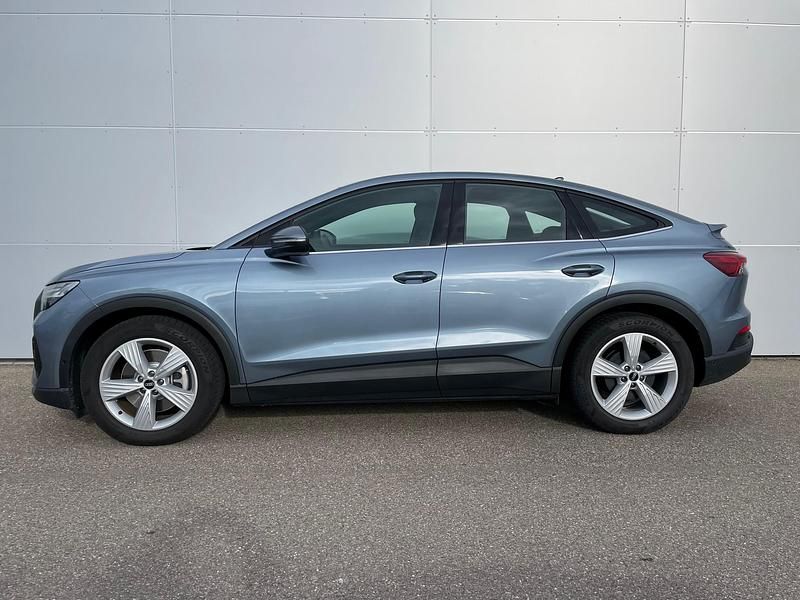 Gebraucht Audi Q4 Sportback e-tron S-Line 150 kW (204 PS) 2022 Blau SUV