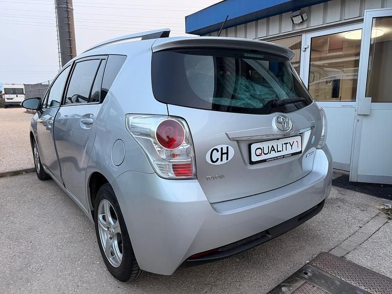 Gebraucht Toyota Verso Sol 147 PS (108 kW) 2017 Van / Kleinbus