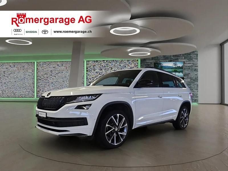 Weiss Gebraucht 2026 Skoda Kodiaq SportLine SUV | CHF 37’540 (Superpreis) - Bild 1/4