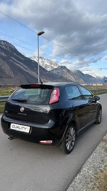 Gebraucht Fiat Punto Lounge 105 PS (77 kW) 2013 Kleinwagen