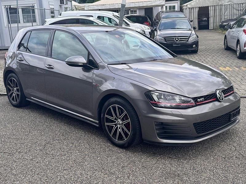 Gebraucht VW Golf GTI 264 PS (194 kW) 2015 Limousine