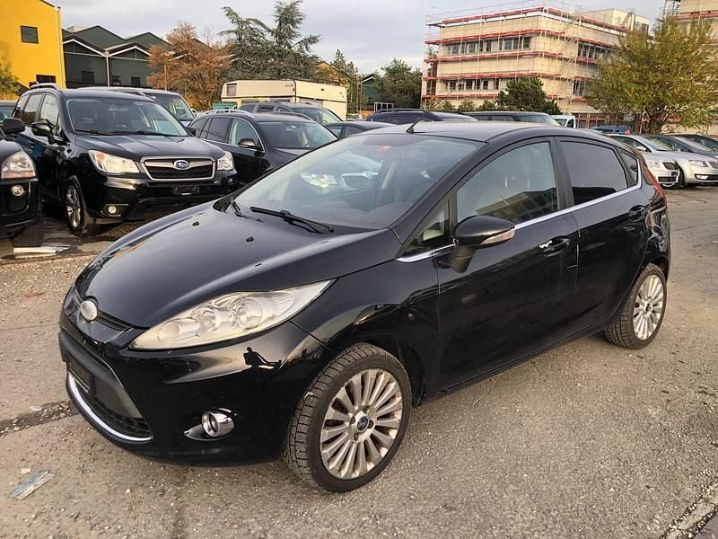 Gebraucht Ford Fiesta Titanium 68 PS (50 kW) 2009