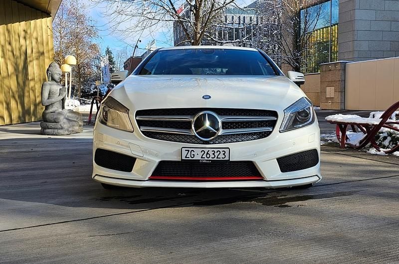 Gebraucht Mercedes A250 AMG line 211 PS (155 kW) 2015