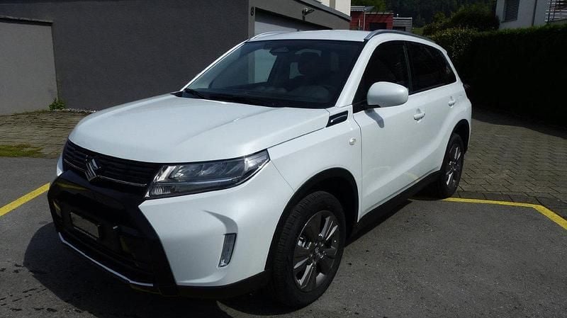 Neu Suzuki Vitara 110 PS (80 kW) 2025 SUV