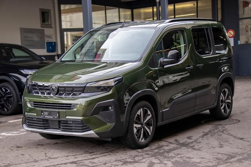 Gebraucht Peugeot Rifter GT 130 PS (95 kW) 2024 Van / Kleinbus