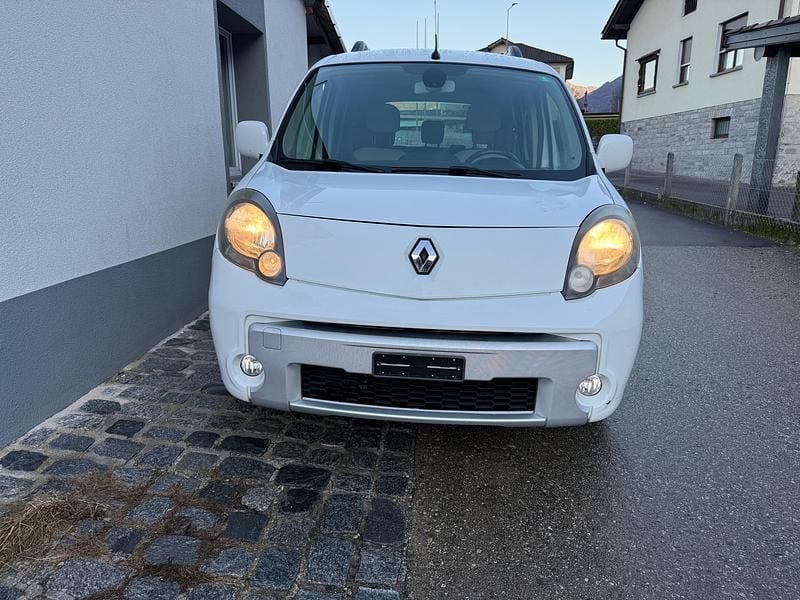 Gebraucht 2012 Renault Kangoo Happy Family | CHF 3’330 (Superpreis) - Bild 1/4