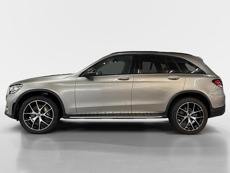 Gebraucht Mercedes GLC300e AMG line 317 PS (233 kW) 2021 SUV