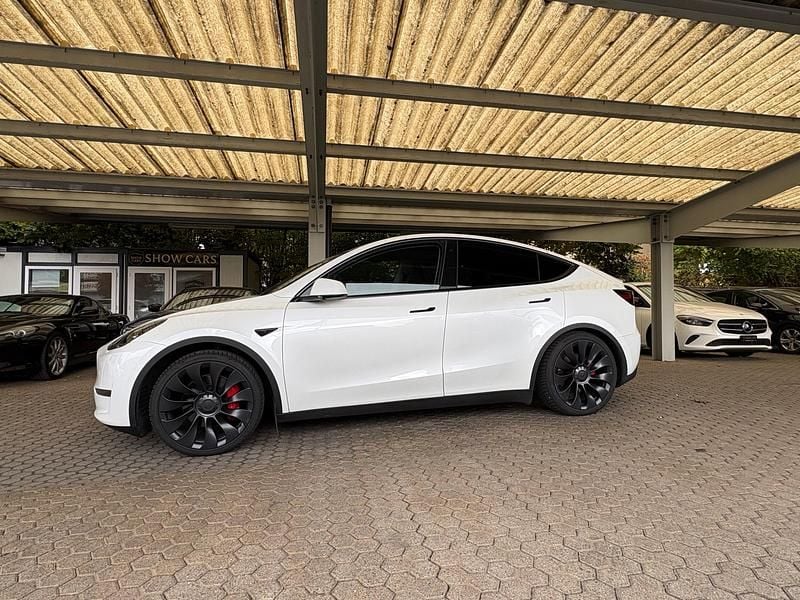Gebraucht 2024 Tesla Model Y Performance SUV | CHF 41’900 (Fairer Preis) - Bild 1/4