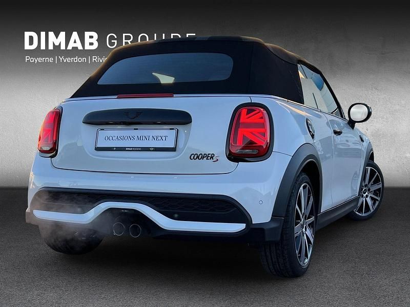 Gebraucht Mini Cooper S Cabriolet 177 PS (130 kW) 2024 Weiss Cabrio