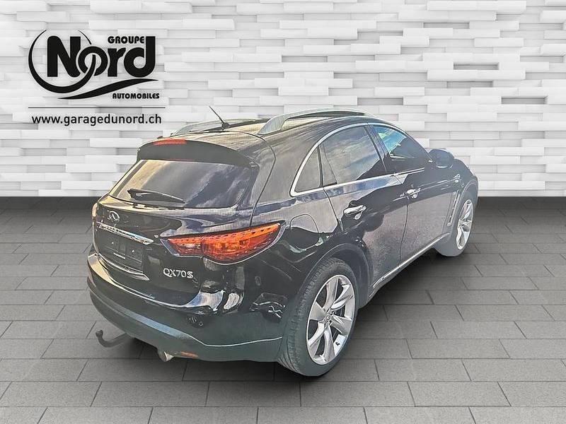 Gebraucht Infiniti QX70 Premium 320 PS (235 kW) 2017 Schwarz SUV