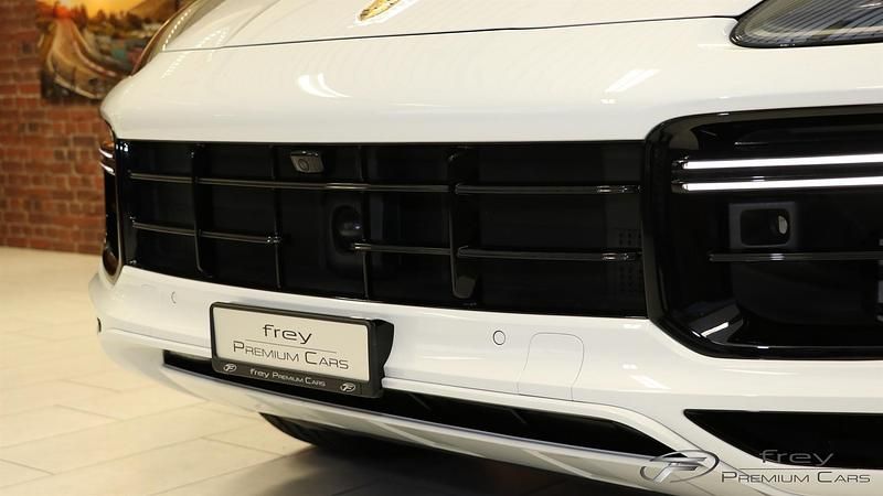 Gebraucht Porsche Cayenne Turbo 680 PS (500 kW) 2019 SUV