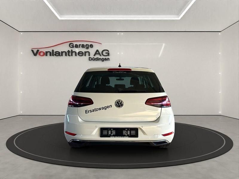 Gebraucht VW Golf VII Comfortline 125 PS (91 kW) 2017 Limousine